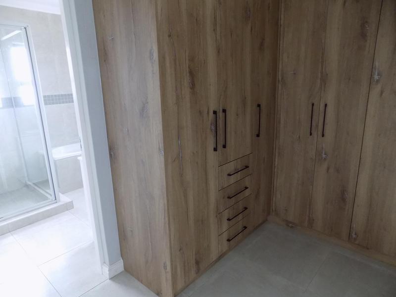 3 Bedroom Property for Sale in Fraaiuitsig Western Cape